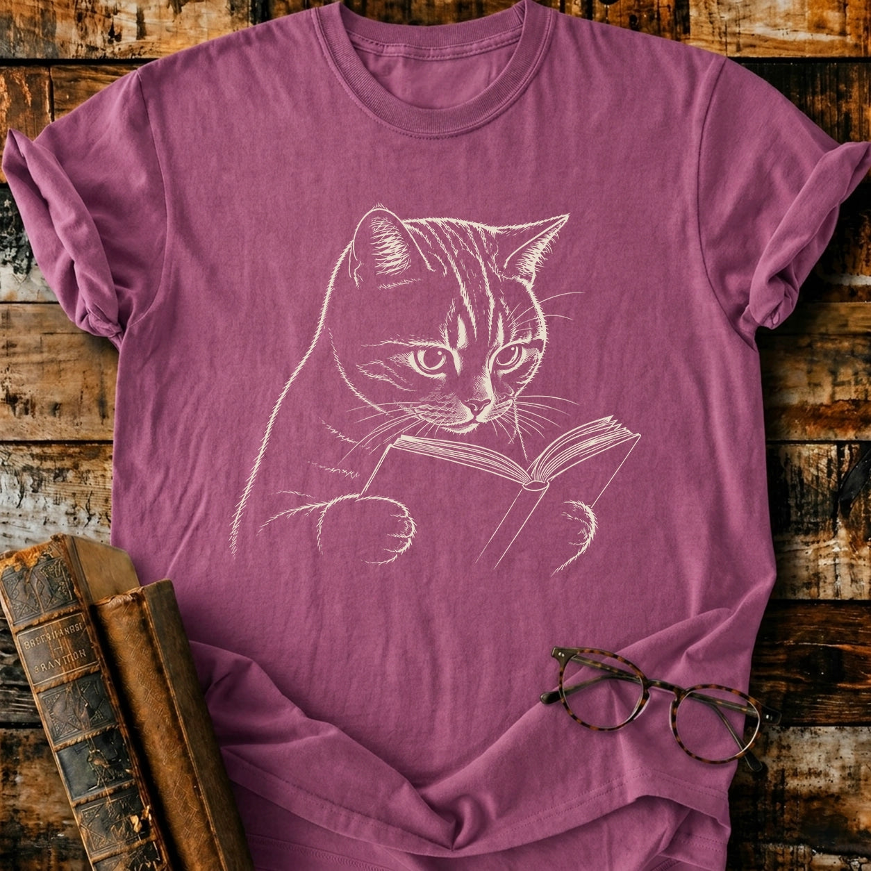 Shorthair Reading T-Shirt